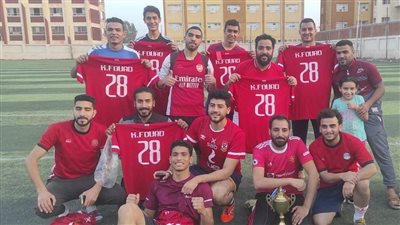 نجم الأهلي يدعم أهل قريته في نهائي دورة رمضانية