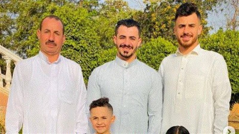 الونش يحتفل بعيد