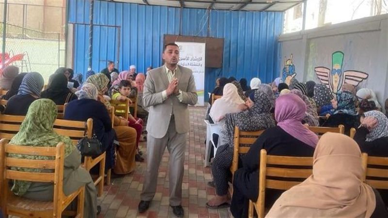 ندوات توعوية مع المقبلين