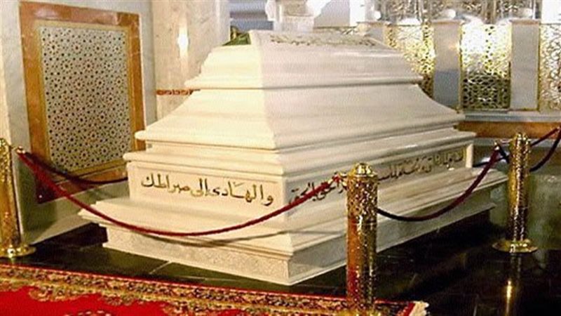 تفسير رؤية الضريح