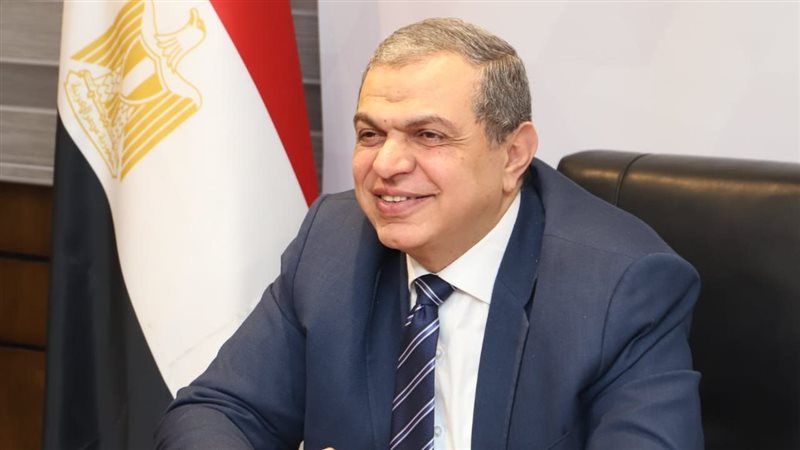 وزير القوى العاملة