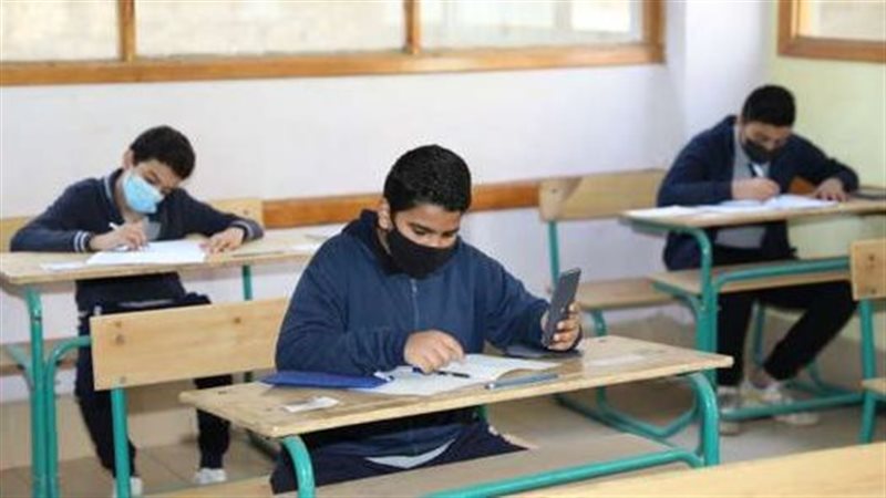 امتحانات الصف الرابع