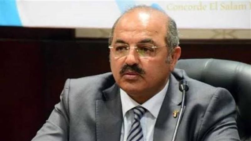 هشام حطب، رئيس اللجنة