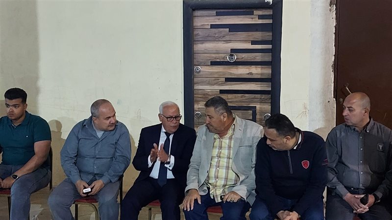 محافظ بورسعيد يقدم
