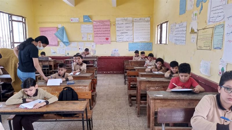 امتحانات صفوف النقل