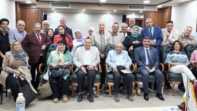 نقيب المهندسين يلتقي