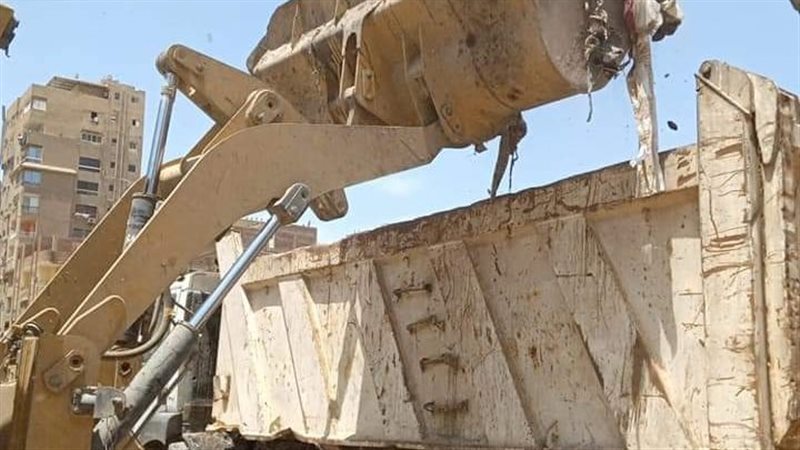 حملة لرفع المخلفات