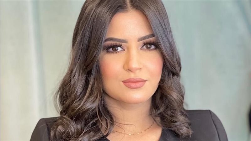 الإعلامية نانسي القاضي