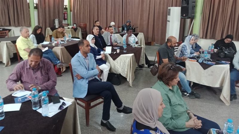 فريق من استشاري دعم