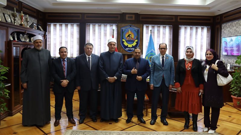 الأمين العام لمجمع