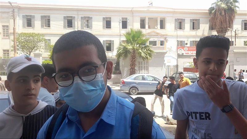 طلاب اولى ثانوي