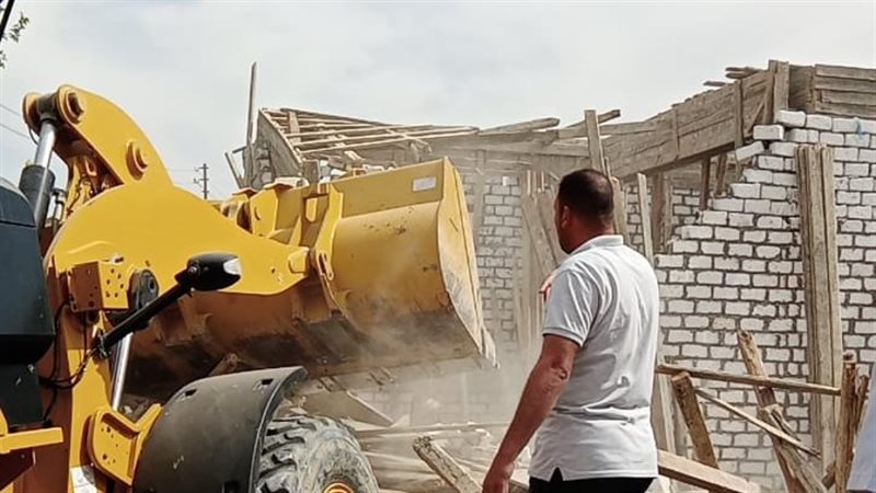 إزالة 13 حالة تعد