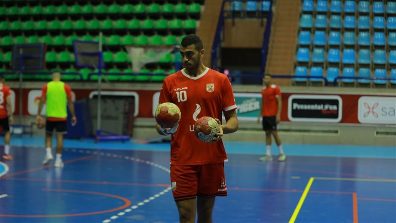 عبد الرحمن فيصل لاعب