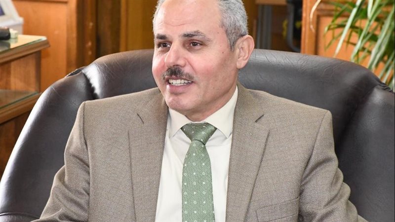 الدكتور ناصر مندور