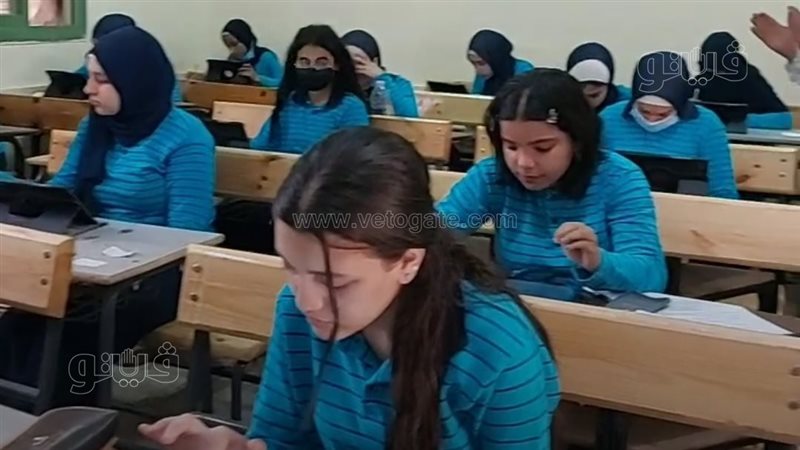 امتحانات الصف الأول