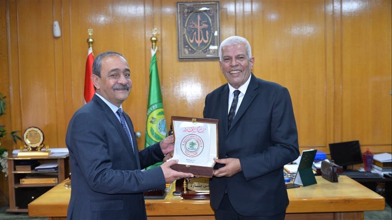محافظ الإسماعيلية