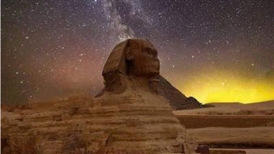 الأرض بتتجهز لحدث عظيم.. نوم أبو الهول يشغل النشطاء 