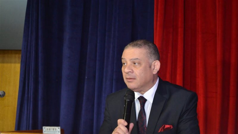 الدكتور محمد عبد