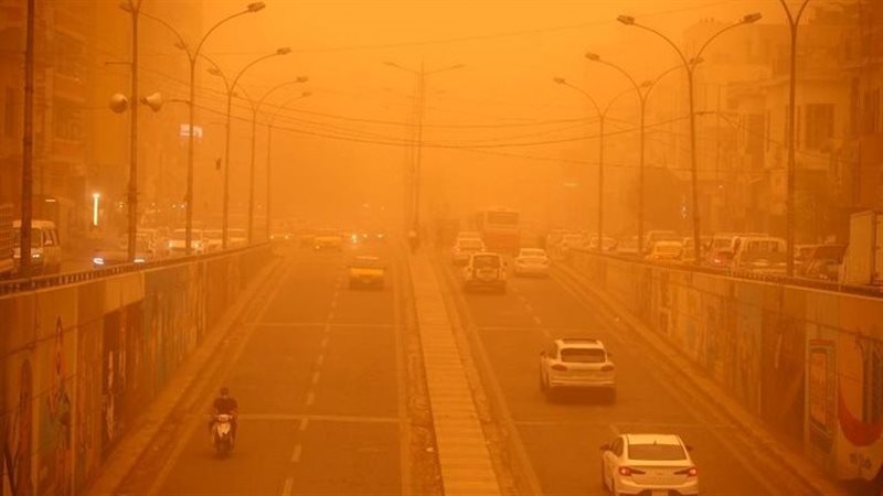 عاصفة ترابية في العراق
