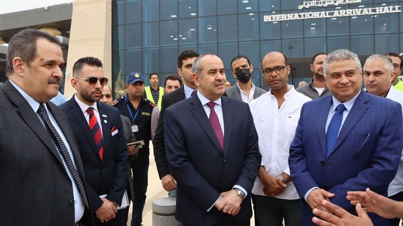 وزير الطيران المدني