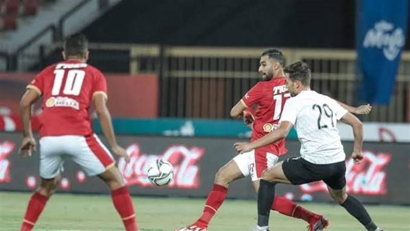 الأهلي أمام البنك