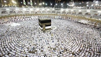 السياحة تعلن قرعة الحج السياحي.. 68660 مواطنا تقدموا لحجز البرامج.. وتخصيص 2760 تأشيرة لمستوى الـ 5 نجوم.. و 6440 تأشيرة للاقتصادي