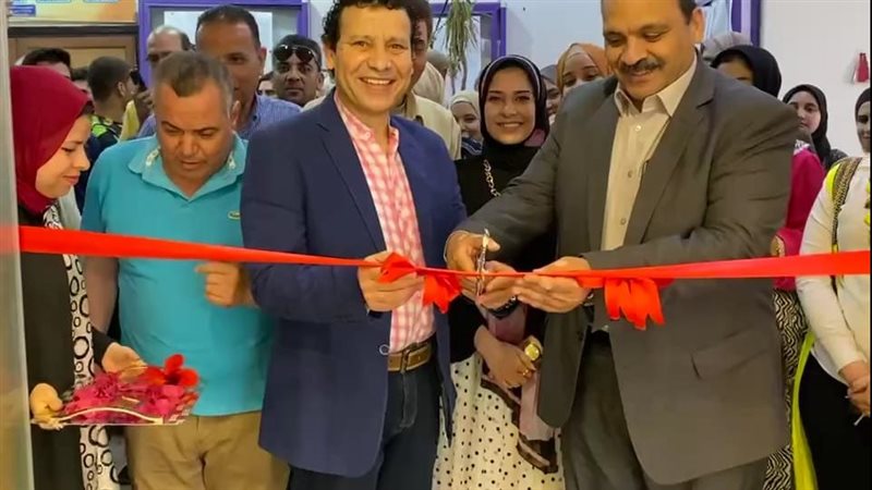 افتتاح معرض حكايات