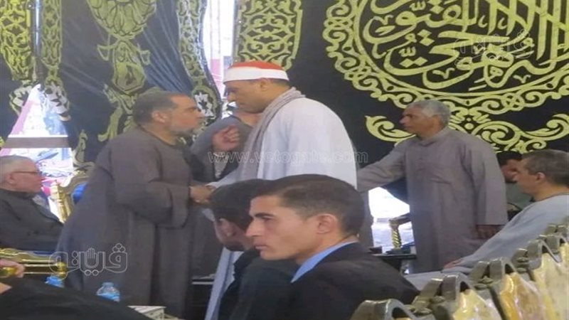 الظهور الأول للشيخ