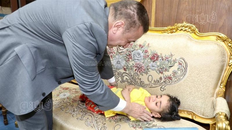 محافظ المنوفية مع