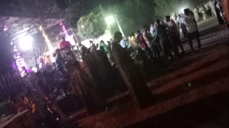 تجمهر أهالى أسوان