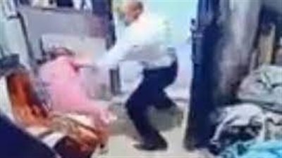 أخبار الحوادث اليوم: ضبط بطل فيديو الاعتداء على زوجته بالشرابية.. وحبس مستريحة الزقازيق