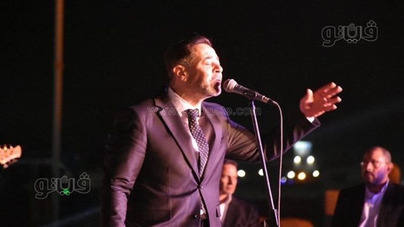 الفنان مدحت صالح