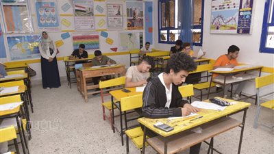 استمرار أعمال التصحيح لامتحانات الشهادة الإعدادية بالفيوم