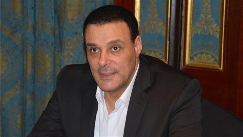 عصام عبد الفتاح