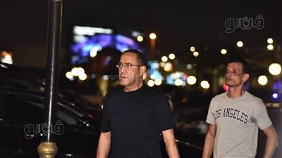 أشرف عبد الباقي وصابرين ومحمد أبو داود يشاركون في عزاء سمير صبري | فيديو وصور