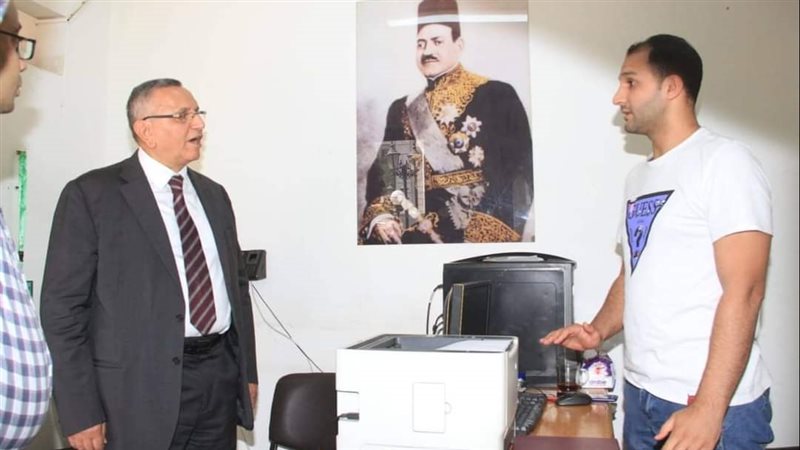 الدكتور عبد السند