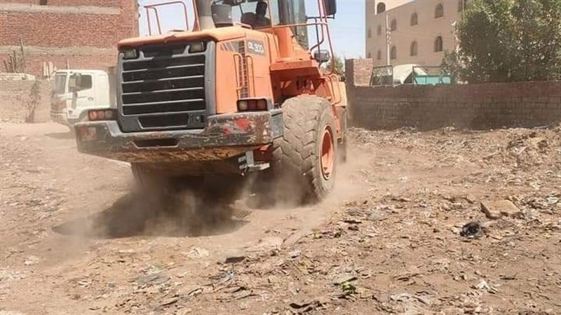 حملة لرفع المخلفات