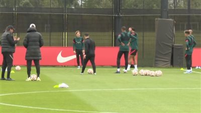 بث مباشر لتدريبات ليفربول بمشاركة محمد صلاح استعدادًا لنهائي دوري أبطال أوروبا