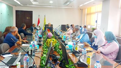 شركة صرف الإسكندرية تستقبل مسئولي بنك الاستثمار القومي 