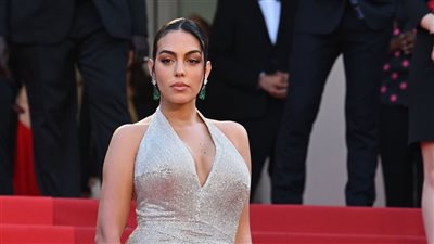 جورجينا رودريجيز خطيبة كريستيانو رونالدو تخطف الأنظار في مهرجان كان