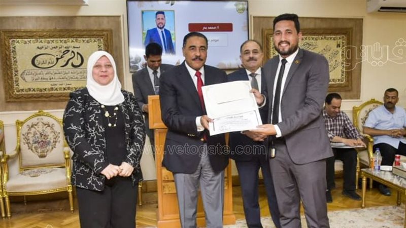 تكريم مراسل “فيتو”
