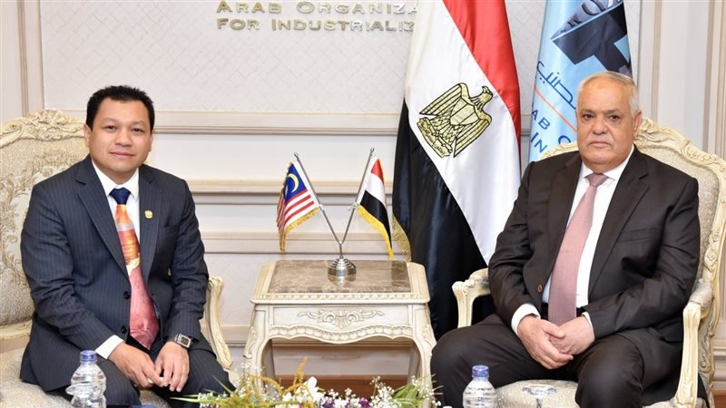 الفريق عبد المنعم