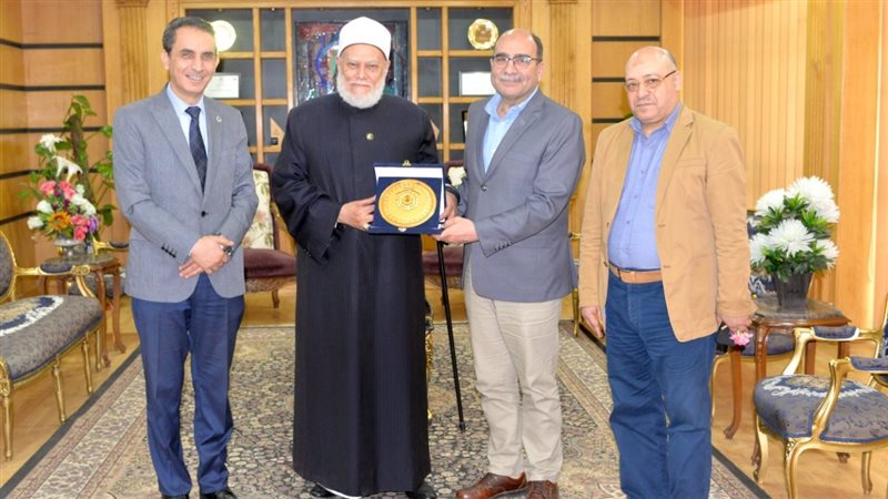 مفتي الجمهورية السابق