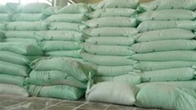 ضبط صاحب شركة حجب 9.5 طن دقيق وسكر عن التداول بالقاهرة