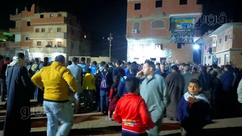  لحظة انتظار أهالي