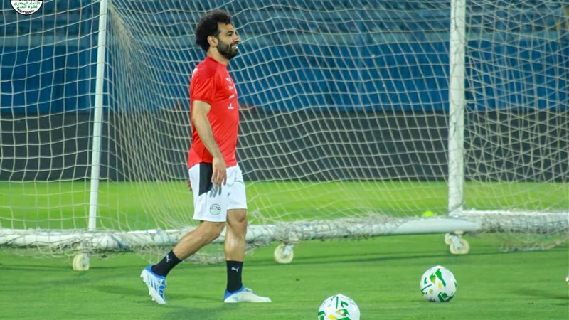 محمد صلاح كابتن منتخب