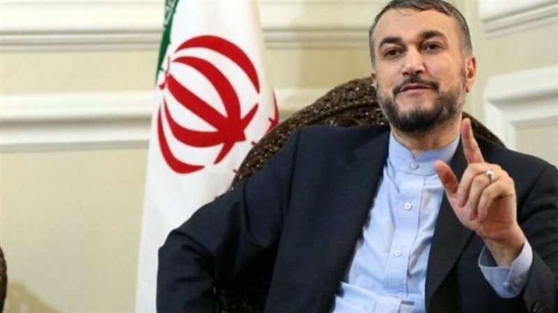 وزير الخارجية الإيراني