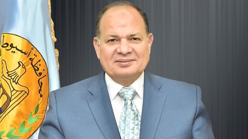 اللواء عصام سعد محافظ