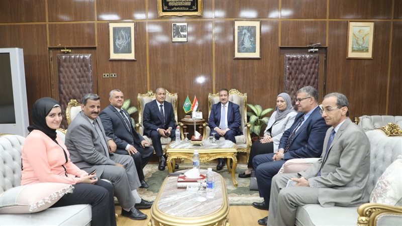 محافظ المنوفية خلال