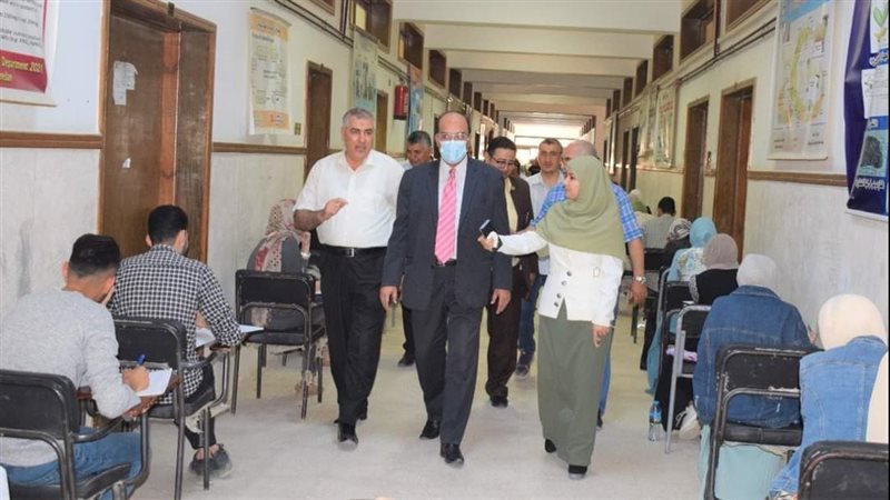 رئيس جامعة العريش